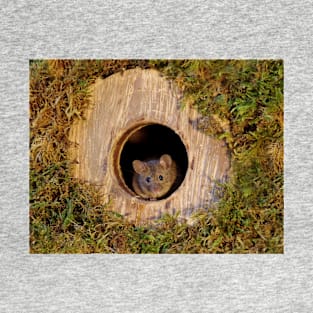 Mouse in a mossey hole T-Shirt